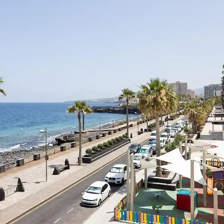 Home2book Stunning Sea Front Caletillas, Pool 아파트 칸델라리아