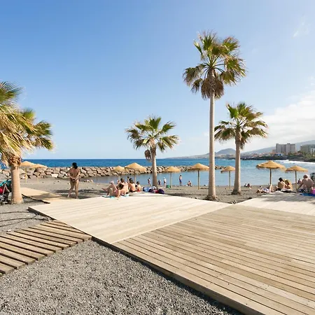 Home2book Stunning Sea Front Caletillas, Pool 칸델라리아