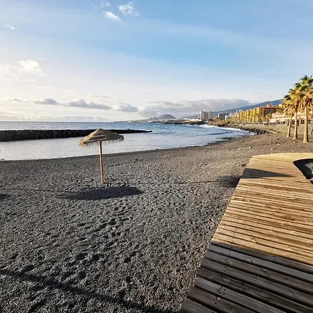 Home2book Stunning Sea Front Caletillas, Pool 칸델라리아
