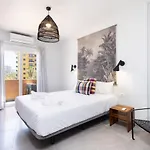 Home2book Stunning Sea Front Caletillas 坎德拉里亚