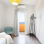 Home2book Stunning Sea Front Caletillas 公寓