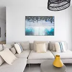 Home2book Stunning Sea Front Caletillas * 坎德拉里亚